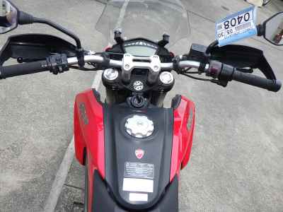 Ducati Hyperstrada 821 2014