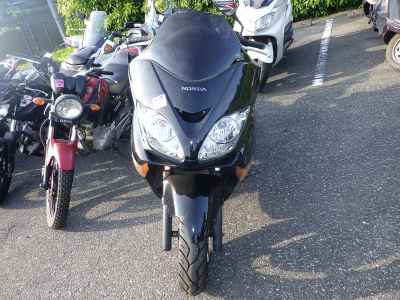 Honda Forza 2004