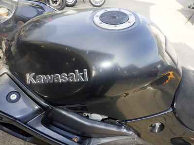 Kawasaki ZZR400 2003