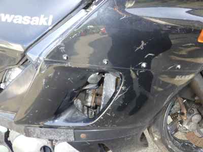 Kawasaki ZZR400 2003