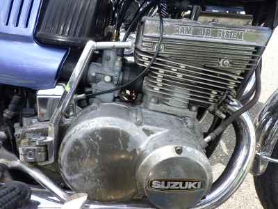 Suzuki GT550 2025