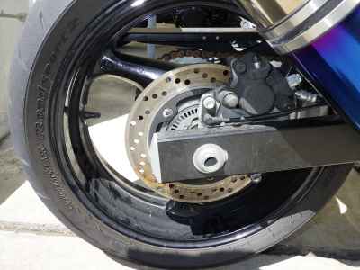Suzuki GSR750 2012