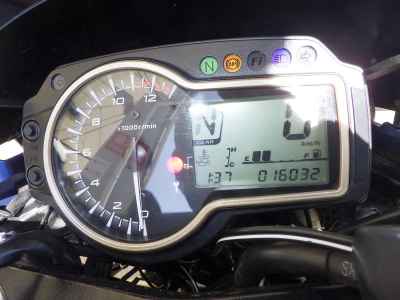 Suzuki GSR750 2012