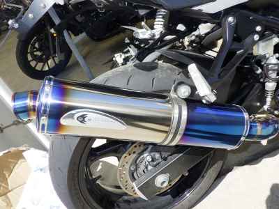 Suzuki GSR750 2012