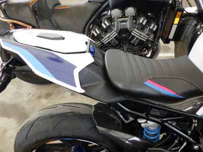 BMW M1000R 2023