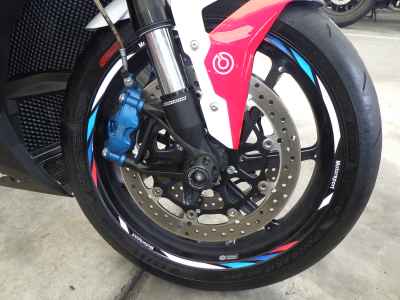 BMW M1000R 2023