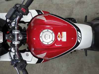 Honda CB400SFV Boldor 2005