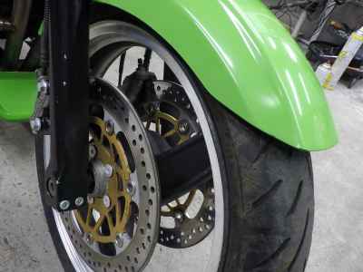 Kawasaki ZRX400 2005