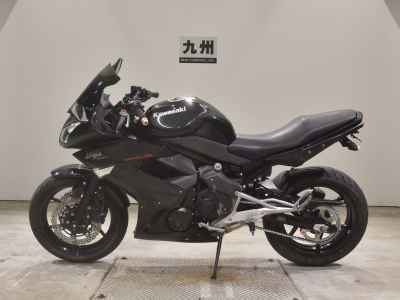 Kawasaki Ninja 400R 2011