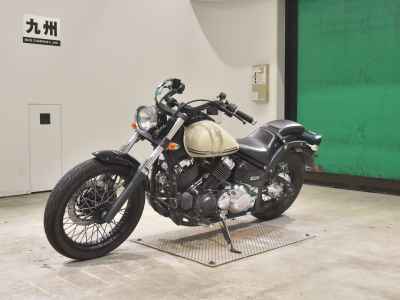 Yamaha XVS400 Drag Star 2016