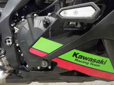 Kawasaki Ninja ZX-25R 2021