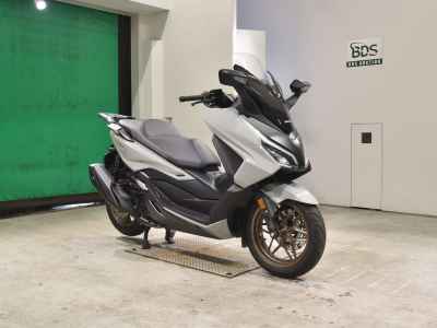 Honda Forza 2023