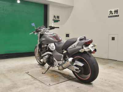 Honda X4 1997