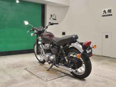 Kawasaki W650 2004