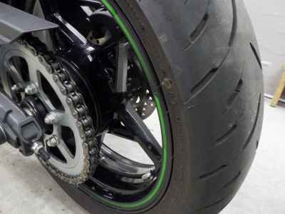 Kawasaki Ninja ZX-25R 2023