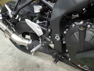 Kawasaki Ninja ZX-25R 2023