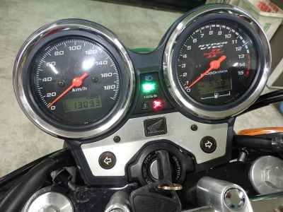 Honda CB400SFV 2003