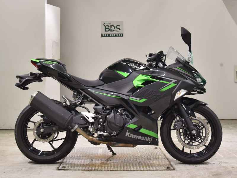 Kawasaki Ninja 400 2023