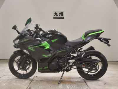 Kawasaki Ninja 400 2023