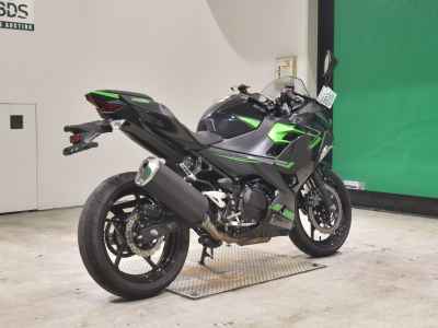 Kawasaki Ninja 400 2023