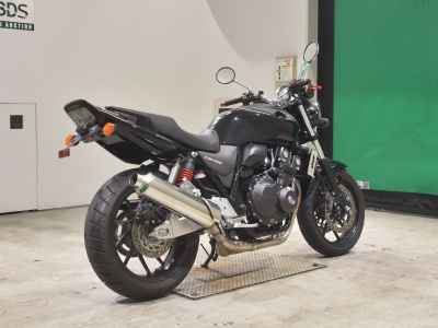 Honda CB400SF 2020