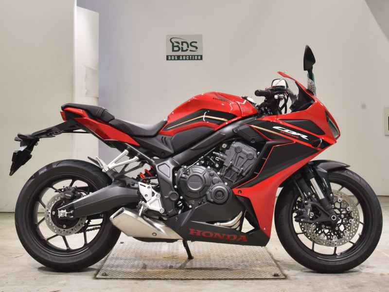 Honda CBR650R 2025