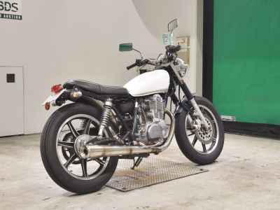 Yamaha SR400 2004