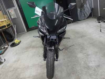 Yamaha YZF-R25 2022