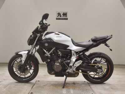 Yamaha MT-07 2015