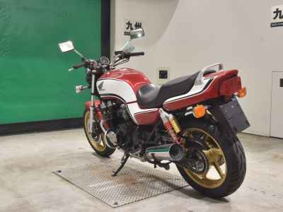 Honda CB750SF 2009