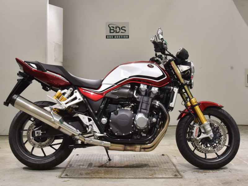 Honda CB1300SF 2022