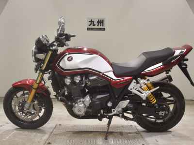 Honda CB1300SF 2022