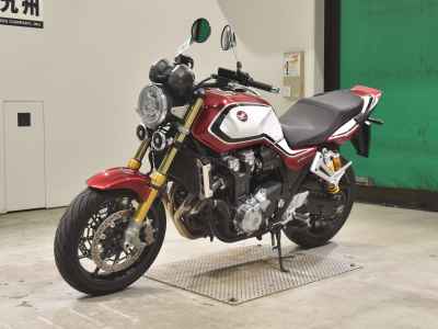 Honda CB1300SF 2022