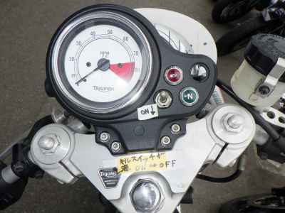 Triumph Thruxton 900 2016