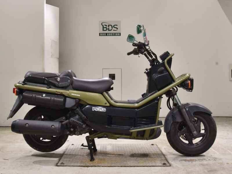 Honda PS250 BIG RUCKUS 2004