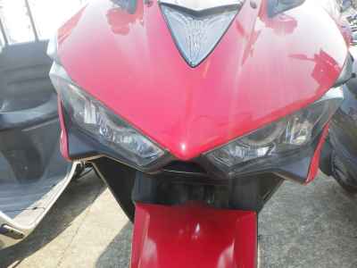 Yamaha YZF-R25 2015