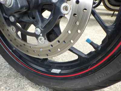 Yamaha YZF-R25 2015