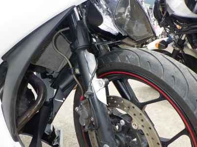 Yamaha YZF-R25 2015