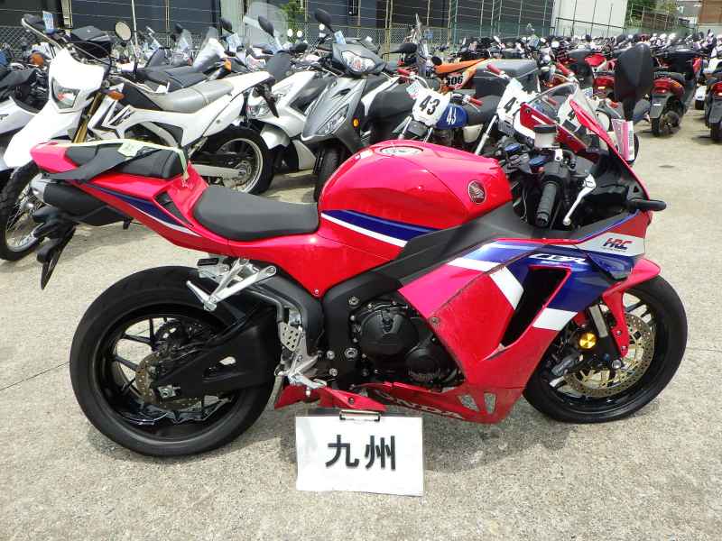 Honda CBR600RR 2024
