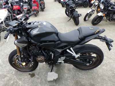 Honda CB650R 2025