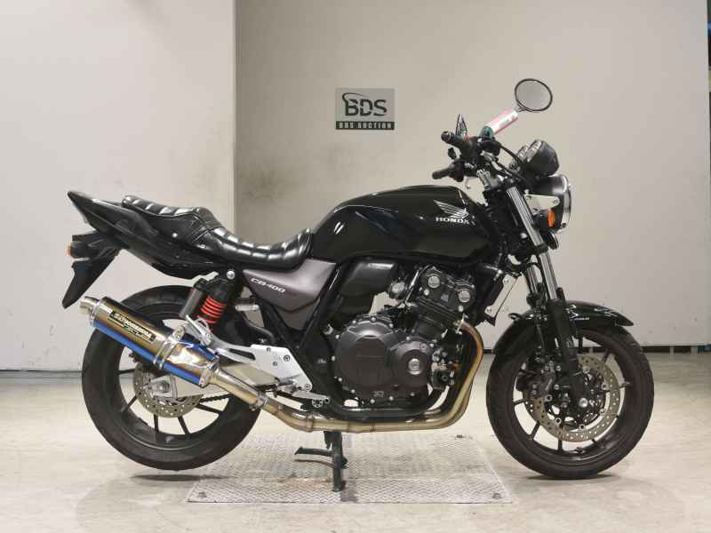 Honda CB400SF 2022