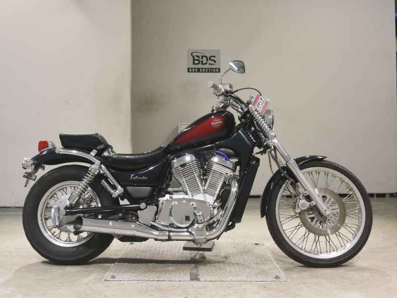 Suzuki Intruder 400 1996