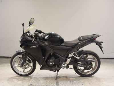 Honda CBR250R 2011