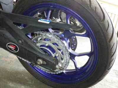 Yamaha YZF-R25 2015