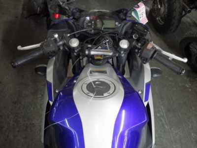 Yamaha YZF-R25 2015