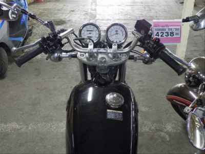 Yamaha SR400 2018