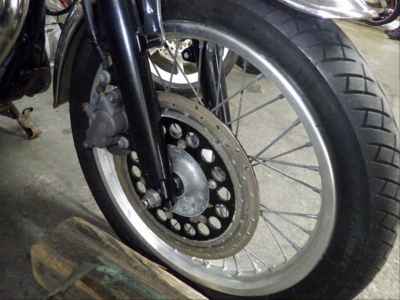 Yamaha SR400 2018