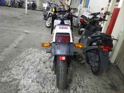 Yamaha FZ400R 1985