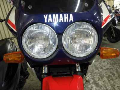 Yamaha FZ400R 1985