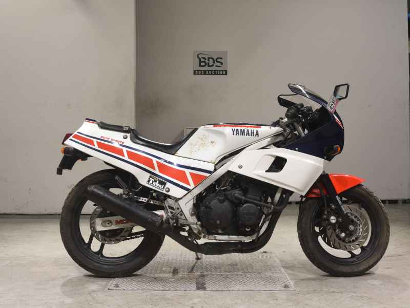 Yamaha FZ400R 1985